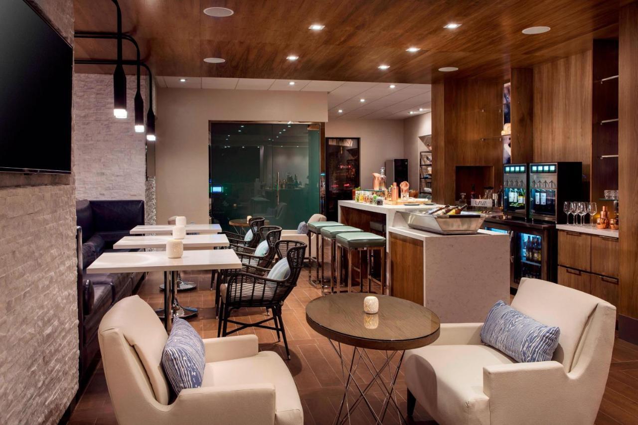 Irvine Marriott Ξενοδοχείο Εξωτερικό φωτογραφία